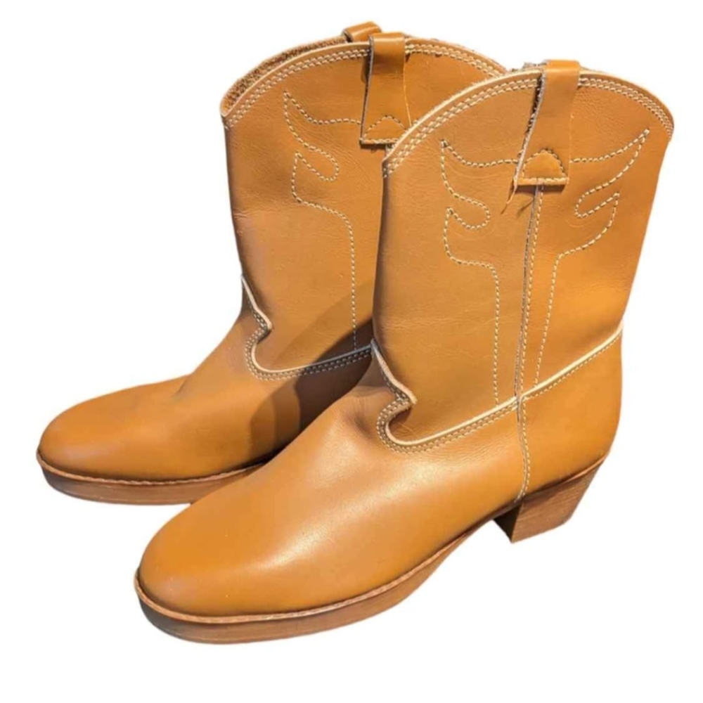 Vintage cowboy boots